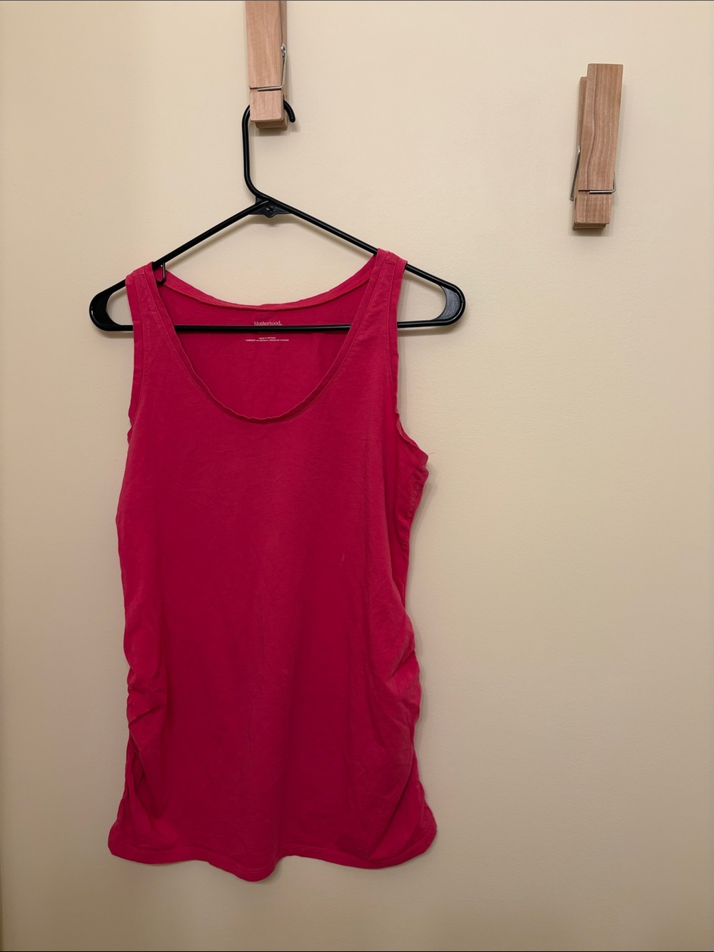 Motherhood Maternity Hot Pink Scoop Neck Tank